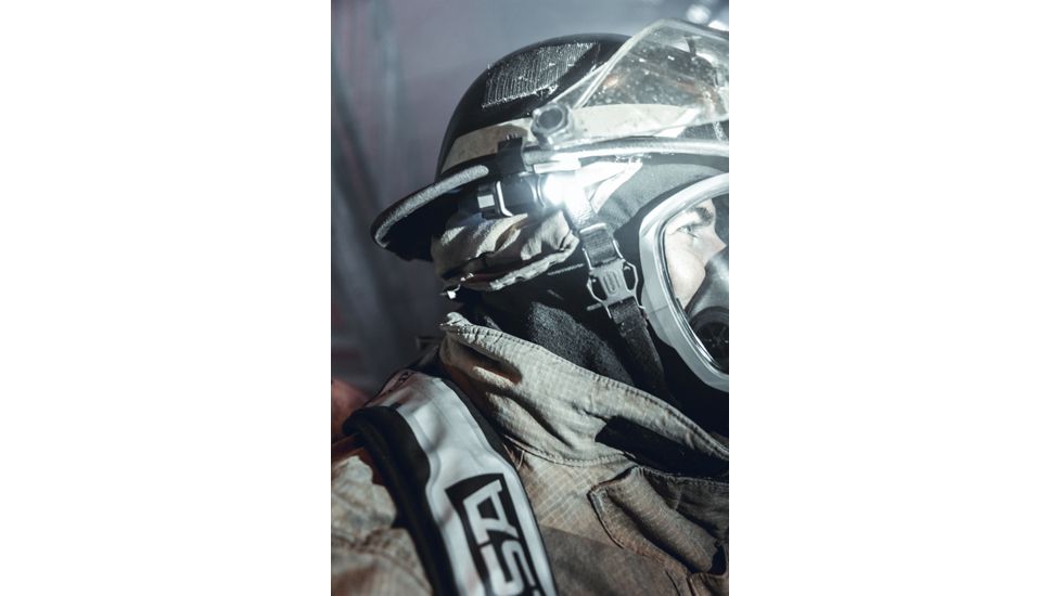 Vantage II Helmet Flashlight, 350 Lumens w/fire helmet mount, CR123A lithium battery