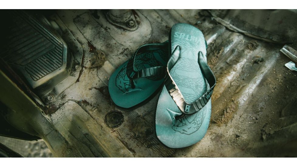 Viktos Chuville Sandal Treadnaught, Nightfjall, 9, 1100503