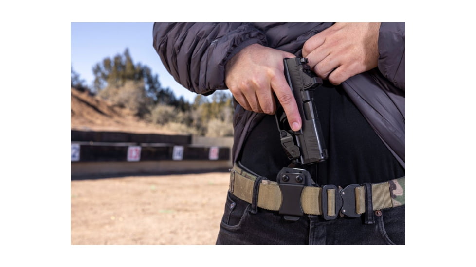 Viridian Weapon Technologies CTL Custom 580 Lumen LED Tactical Light w/ INSTANT-ON &amp; SafeCharge Power Bank, Lithium Ion, Black, 930-0043