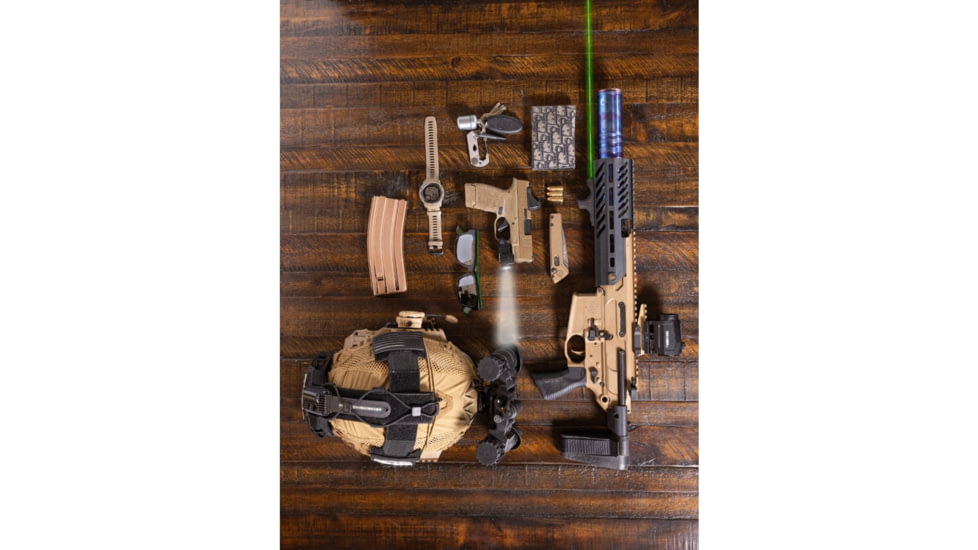 Viridian Weapon Technologies CTL Custom 580 Lumen LED Tactical Light w/ INSTANT-ON &amp; SafeCharge Power Bank, Lithium Ion, Black, 930-0043