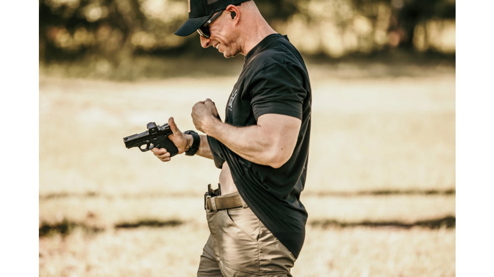 Vortex Defender-CCW Enclosed Solar Micro Prismatic Red Dot Sight, 1x20.2mm, 3 MOA Reticle, Black, DFCCW-MRD3-E