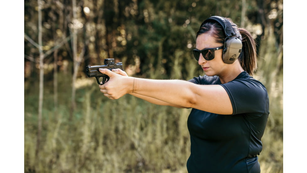 Vortex Defender-CCW Enclosed Solar Micro Prismatic Red Dot Sight, 1x20.2mm, 3 MOA Reticle, Black, DFCCW-MRD3-E