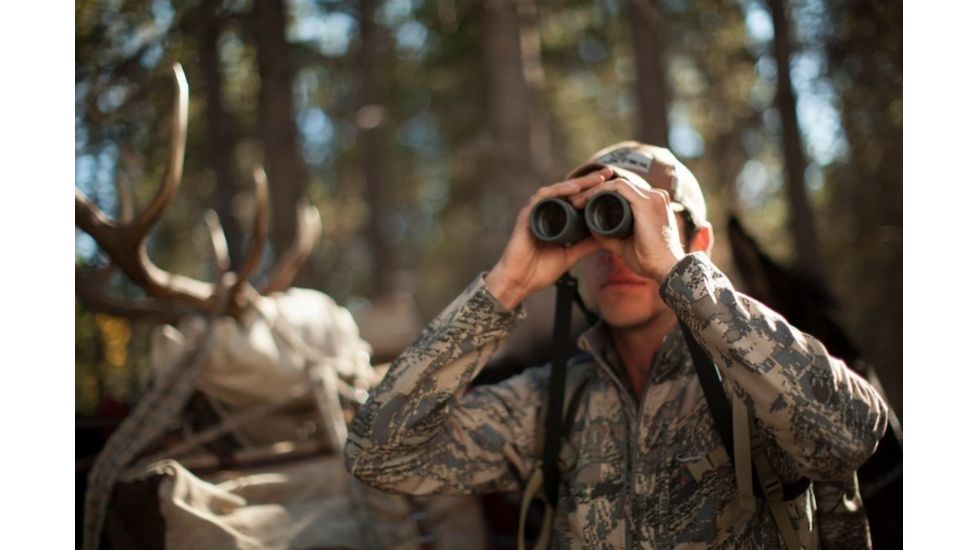 Vortex Razor HD 8x42 Binoculars, RZB-2101