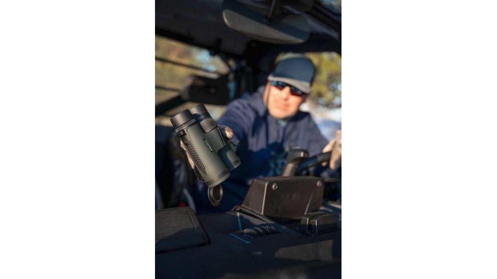 Vortex Triumph HD 10x42 Roof Prism Binoculars, Green, TRI-1042