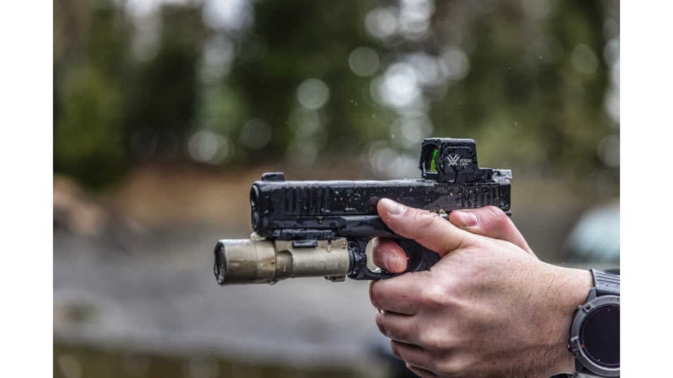 Vortex Venom Enclosed Reflex Green Dot Sight 3 MOA, Black, 1.84", 1.75oz, VEN-MGD3-E