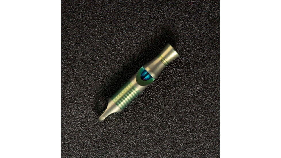 We Knife Co Ltd Green Ti Whistle With 1pc Brown Paracord - A-05CP