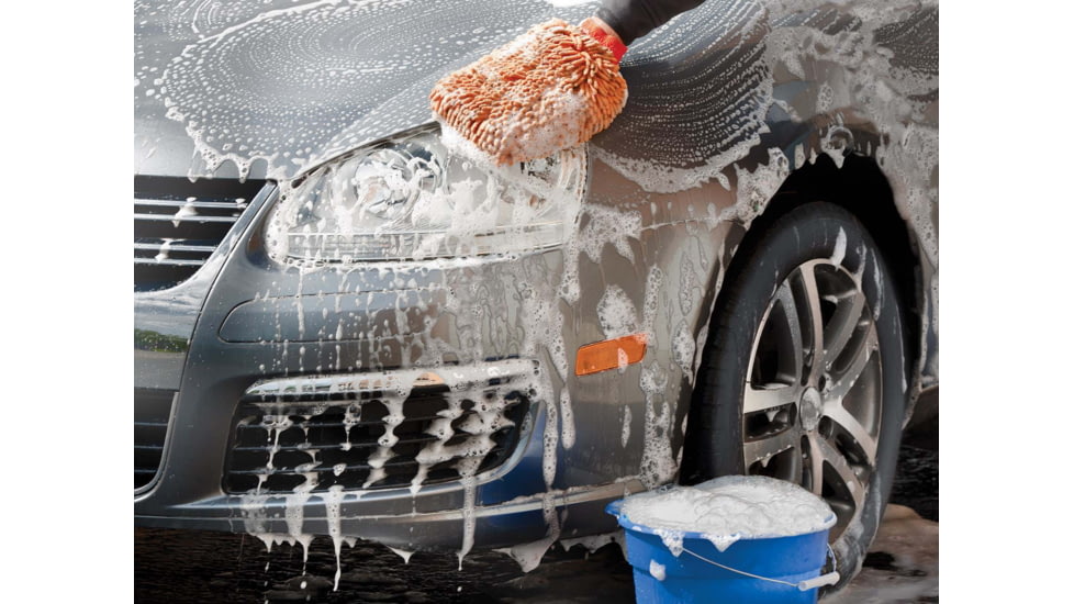 WeatherTech Gentle Car Shampoo Bottle, 18oz, 8LTC57K