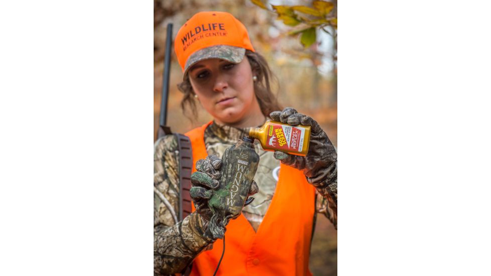 Wildlife Research Center Magnum Scrape-Dripper Combo with Golden Scrape 386