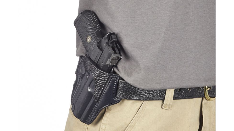 Wilson Combat Defender Holster, EDC X9 with Rail, right Hand, 1.5in Belt, Black Leather with Shark Trim PLD9BLSR15R