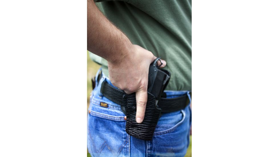 Wilson Combat Practical Carry, Compact 1911, Right Hand, 1.5in Belt, Black Shark PC2BSR15