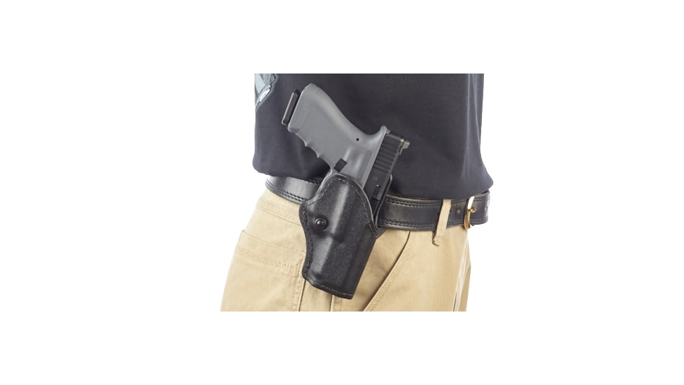 Wilson Combat Tactical Assault Holster, Glock 17, 22, 31, Right Hand, 1.5in Belt, Black Kydex TA6BKR15