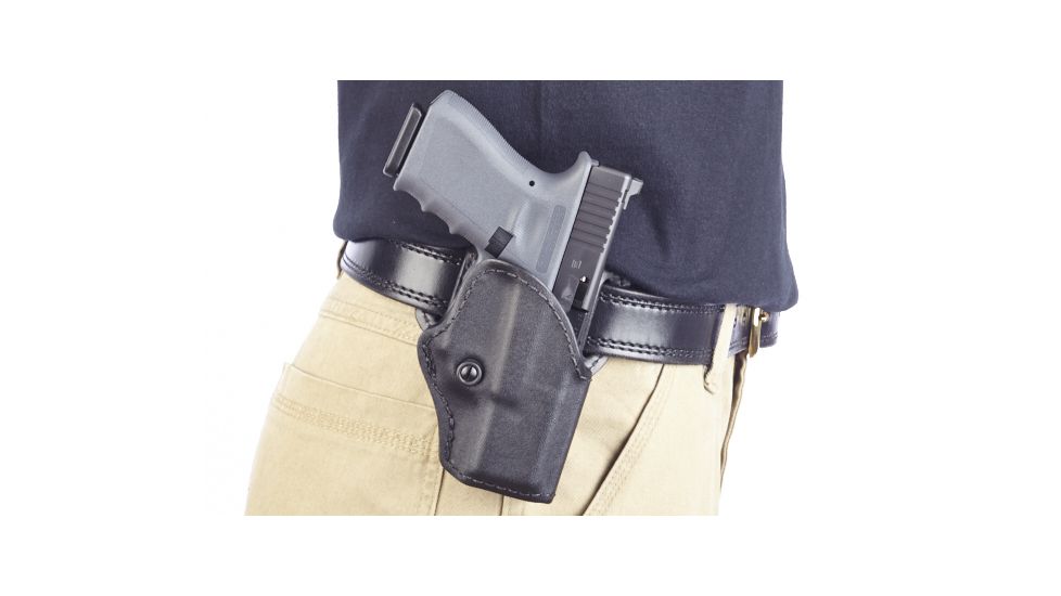 Wilson Combat Tactical Assault Holster, Glock 19/23/32, Right Hand, 1.5in Belt, Black Kydex, Black TA5BKR15