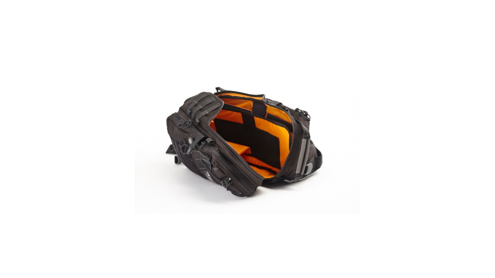 Wilson Combat Vanquest Javelin 2.0 Vslinger Right-Shoulder Slingpack, Black 789BR