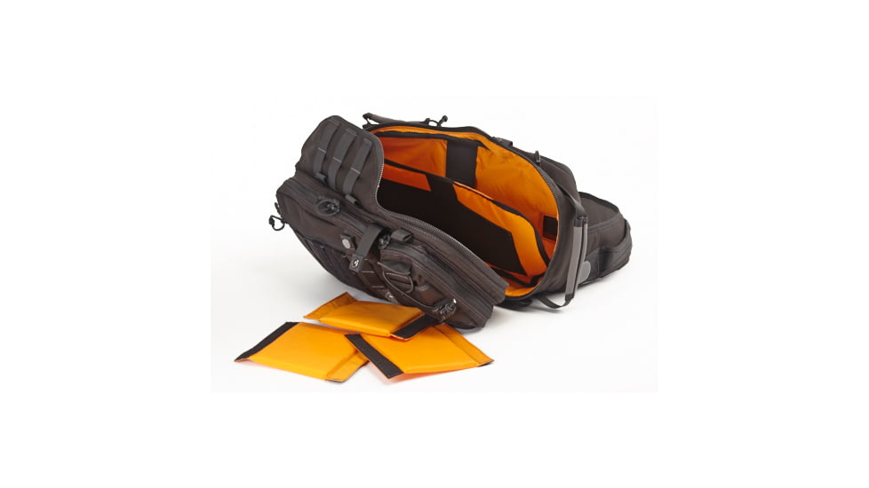 Wilson Combat Vanquest Javelin 2.0 Vslinger Right-Shoulder Slingpack, Black 789BR