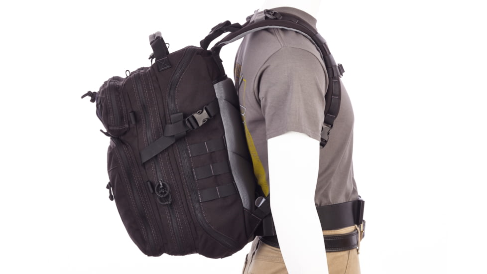 Wilson Combat Vanquest Falconer, 27 Liter Backpack, Black, 765B