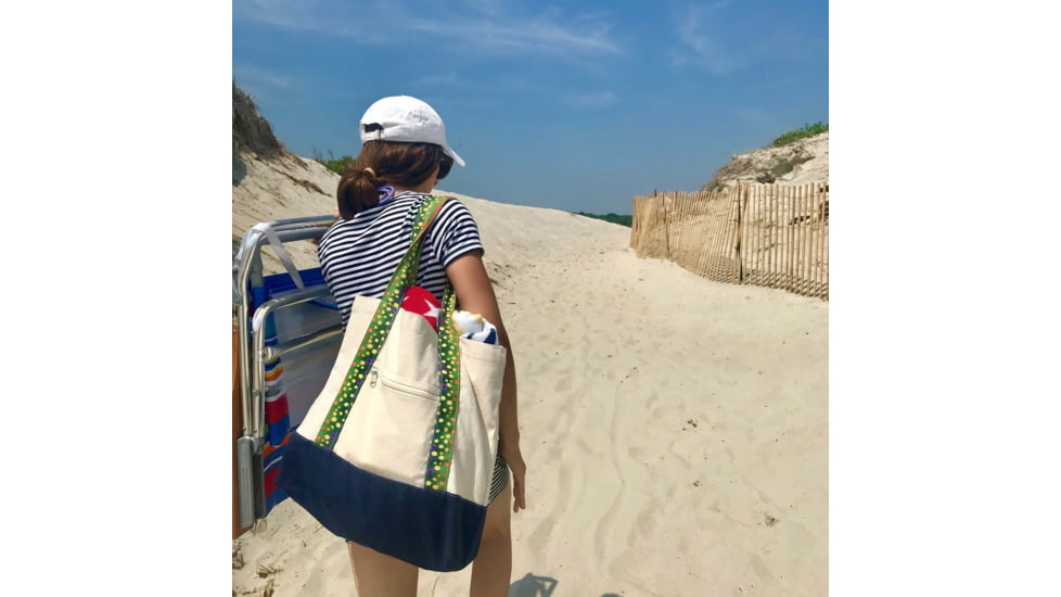 Wingo Outdoors Beach &amp; Boat Fish Skin Tote, Brook Trout, 20 inW x 15 inH x 12 inD, W-TOT-103-OS