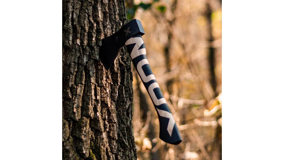 WOOX VOLANTE Axe, Carbon Steel Blade, Black Hickory, Black/Wood, BU.AXE002.01