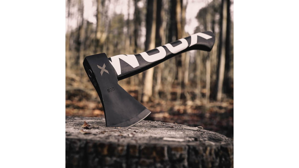 WOOX VOLANTE Axe, Carbon Steel Blade, Black Hickory, Black/White, BU.AXE002.02
