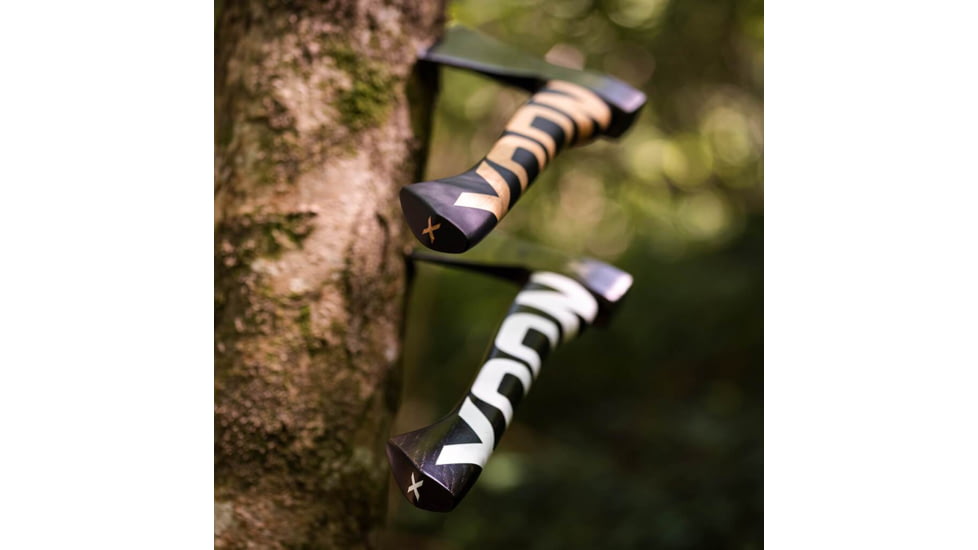 WOOX VOLANTE Axe, Carbon Steel Blade, Black Hickory, Black/White, BU.AXE002.02