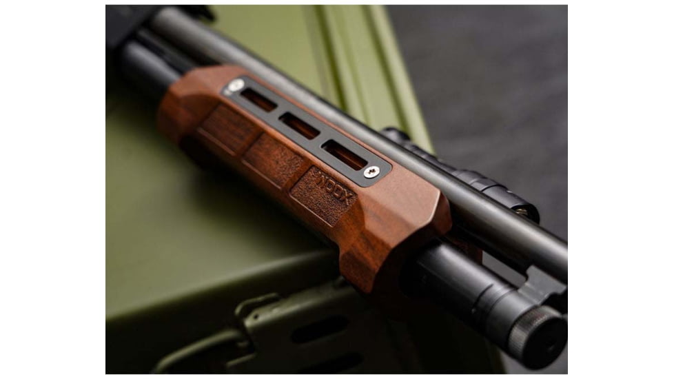 WOOX Gladiatore Shotgun Forend - 6 3/4in Action Tube, Mossberg 500/590, Walnut, SHFRN01201