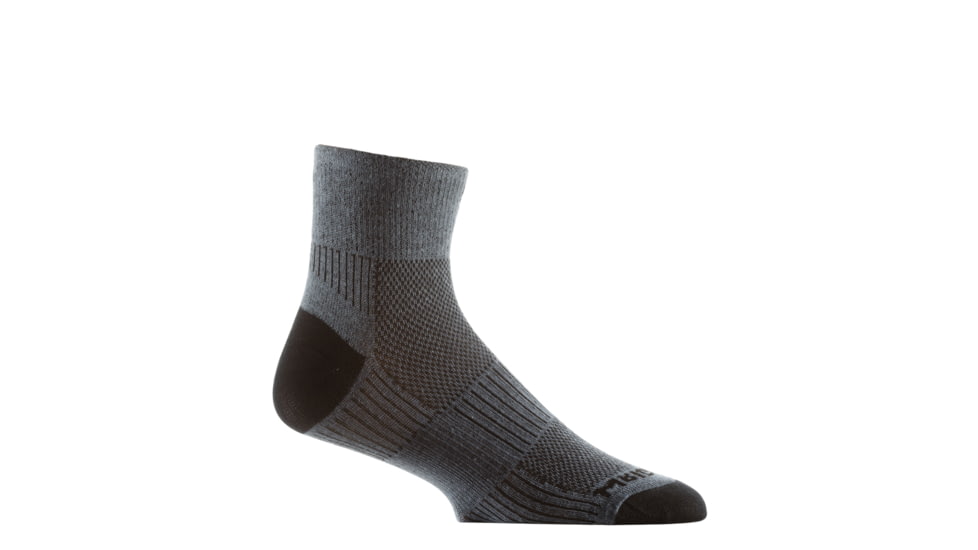 Wrightsock Double Layer CoolMesh II Quarter Sock, Grey, Medium, 8052.04