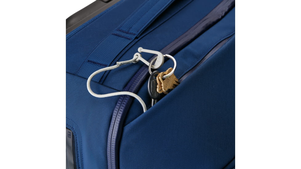 Yeti Crossroads Luggage, 29in, Navy, 26010000238