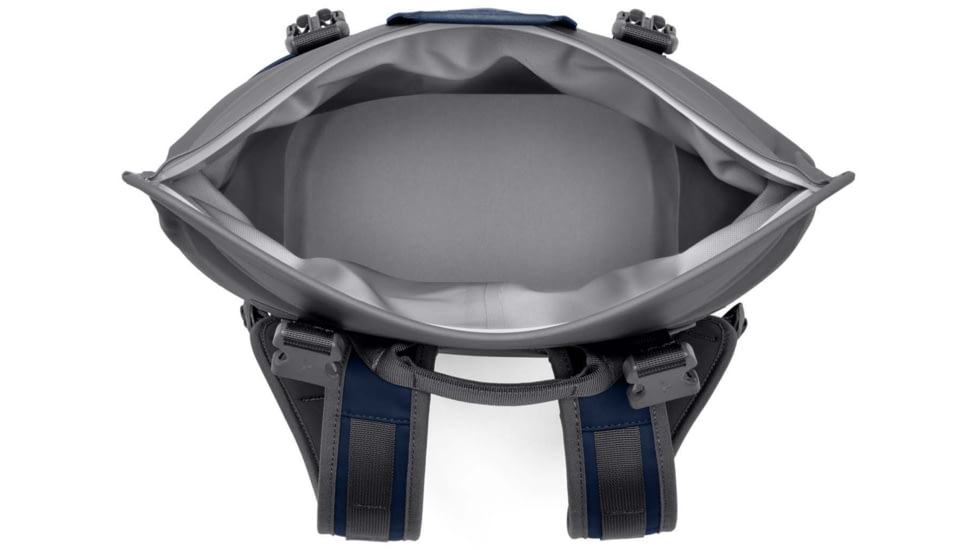 Yeti Hopper M12 Backpack, Navy, 12 Quart, 18060131263