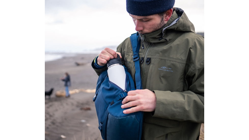 Yeti Rambler Bottle Chug, 46 oz, White, 21071504116