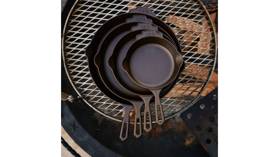 Yeti Carbon Steel Skillet 12