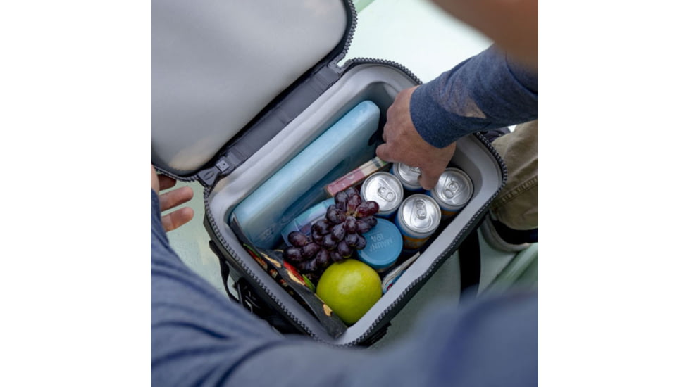 Yeti Hopper Flip 12 Quart Soft Cooler