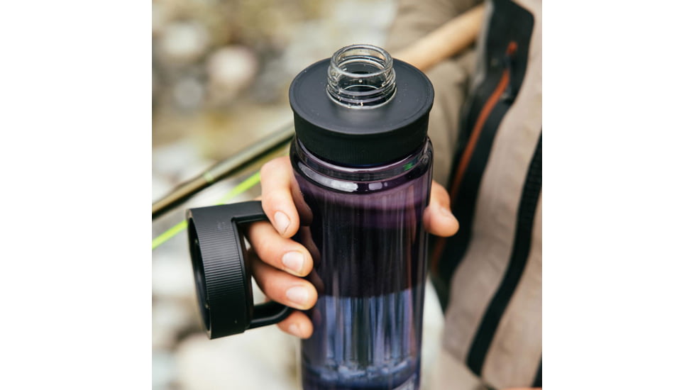 Yeti Yonder 1L Water Bottle, Navy, 1 Liter, 21071220006