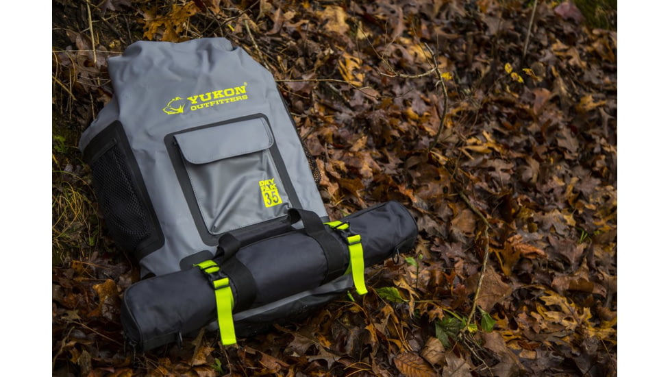 Yukon Outfitters Surfside Dry Pack 35L, Grey/Hyper Green, MGSDP003