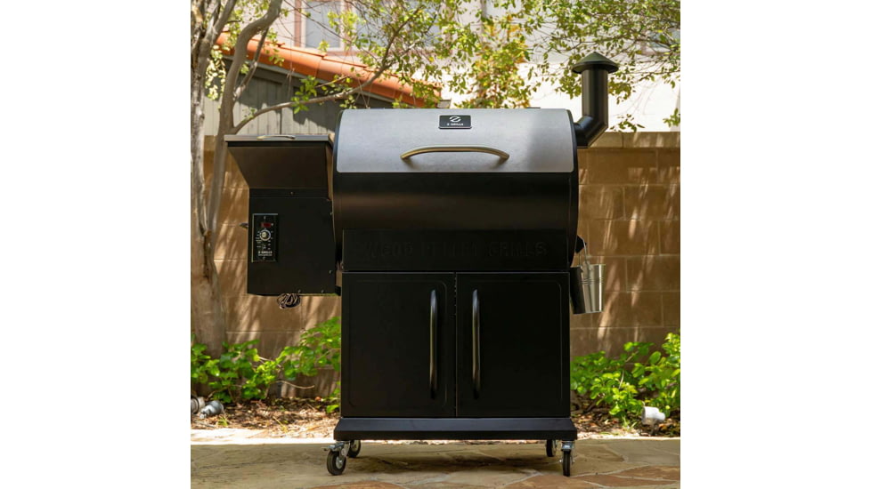 Z Grills 700E Master 8in1 Wood Pellet Grill - Smoker, Silver/Black, Large, ZPG-700D2E