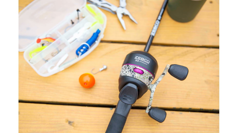 Zebco 33 Lady Camo 2 Piece Medium Spincast Combo 10lb, 6ft, 33LCAMO602MA.NS4