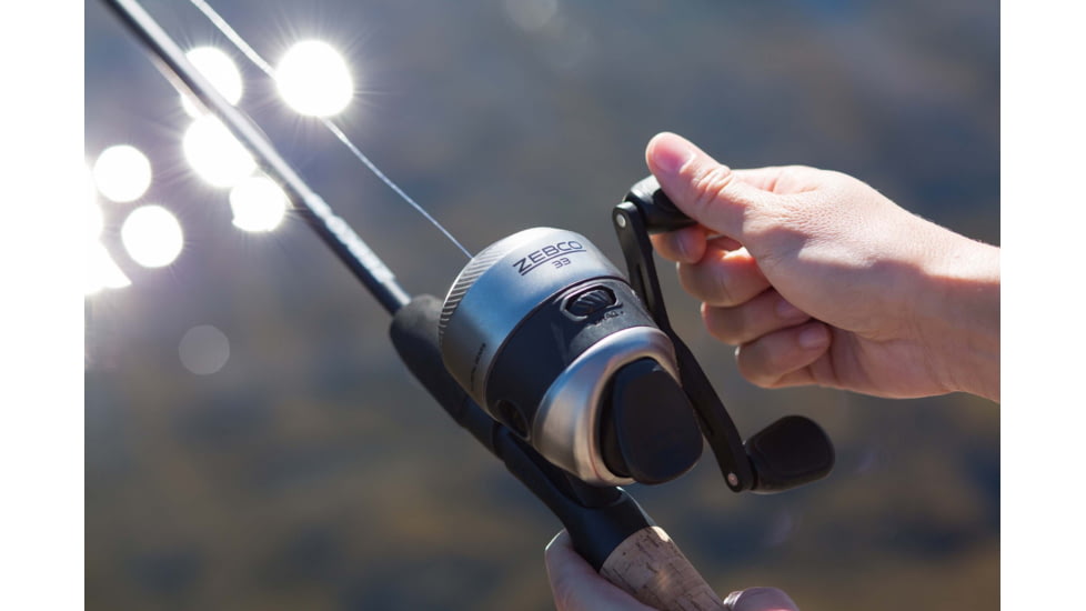 Zebco 33 With 2 Piece Medium Rod Pkg Combo 10lb, 5ft 6in, 3490N.BP4