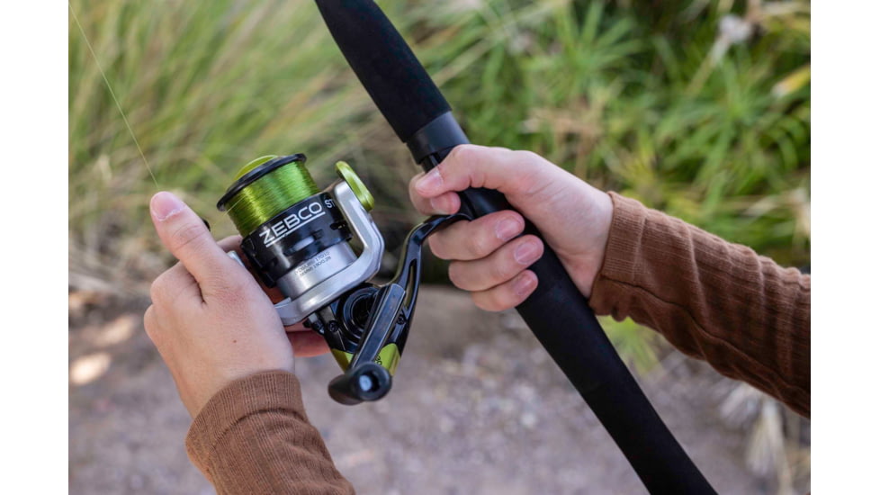 Zebco Stinger Spinning Reel and Rod Combo, 7ft 2-PC Fiberglass Pole, EVA Rod Handle, SZ 30 Reel, Changeable Righ/Left Retrieve, Built-In Hook Keeper, Silver/Black, SSP30702MA.NS3