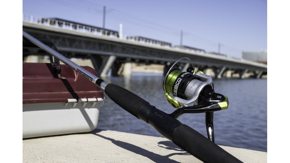 Zebco Stinger Spinning Reel and Rod Combo, 6ft 6in 2-PC Fiberglass Pole, EVA Rod Handle, SZ 30 Reel, Changeable Righ/Left Retrieve, Silver/Black, SSP30662MA.NS3