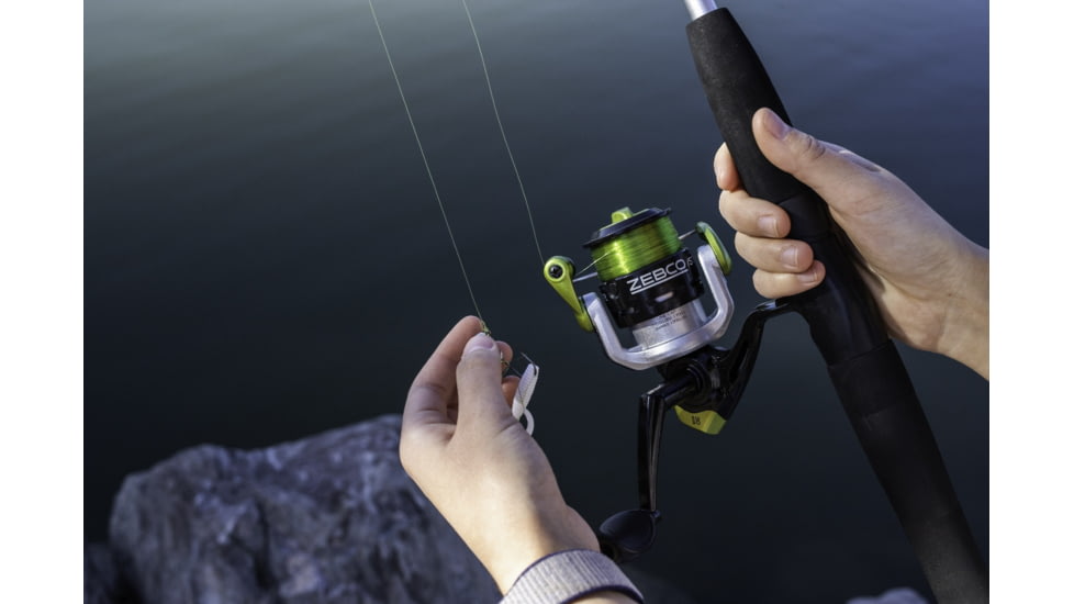 Zebco Stinger Spinning Reel and Rod Combo, 6ft 6in 2-PC Fiberglass Pole, EVA Rod Handle, SZ 30 Reel, Changeable Righ/Left Retrieve, Silver/Black, SSP30662MA.NS3