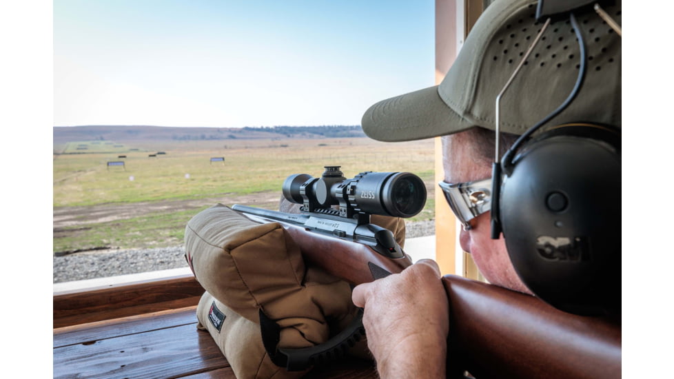 Zeiss V3 Rimfire 2.5-8x35mm 1in Tube Rifle Scope w/Capped Turrets, Second Focal Plane, XRR Reticle, Black, 522703-9884-000