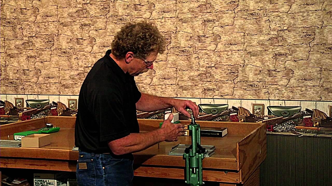 opplanet rcbs faq assemble and use the rcbs primer pocket swager video