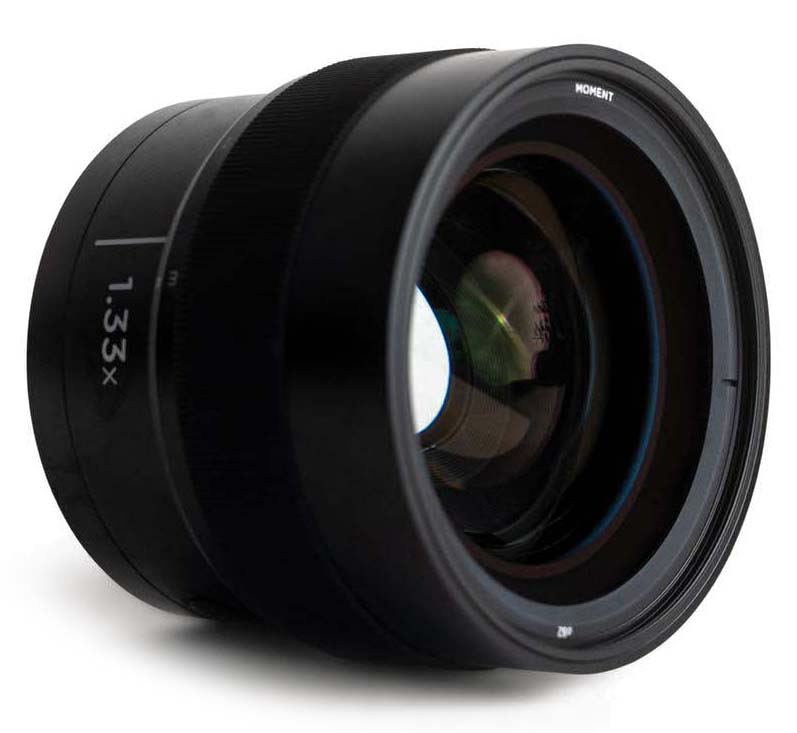 Moment 1.33x Anamorphic Lens Adapter | Free Shipping over $49!