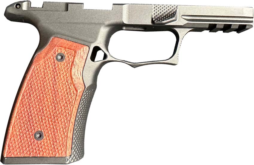 Sharps Bros. Sig P365 Xmacro / Black Anodize W / Cherry SPB-SBGM07